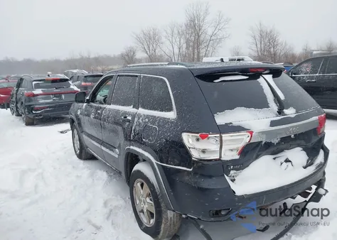 2011 Jeep Grand Cherokee Laredo z USA, uszkodzony, nr VIN 1J4RR4GG7BC552856